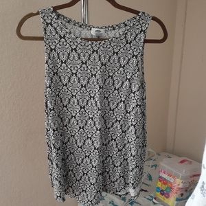 Boat neck printed tank size large